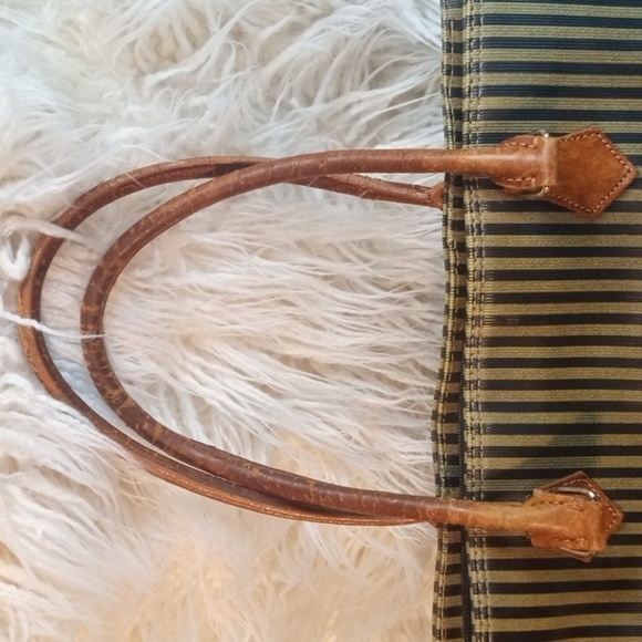 VINTAGE FENDI PENGUIN STRIPED TOTE BAG - Picture 14 of 17